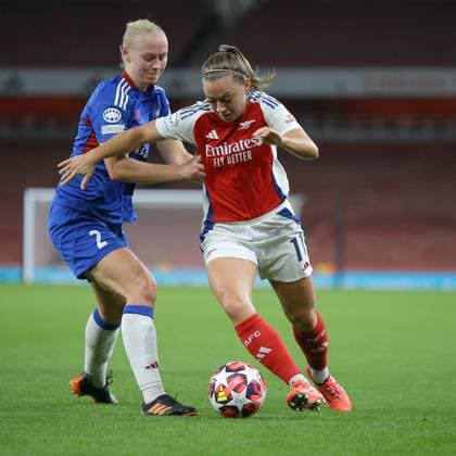 North London, England, October 16 2024: Sara Horte (2 Valerenga) and Katie McCabe (11 Arsenal) battle for possession during the UEFA Womens Champions League game between Arsenal and Valerenga at Emirates Stadium in North London, England. (Jay Patel SPP) Copyright: xJayxPatel SPPx spp-en-JaPa-ARSvVAL_20241016_0021