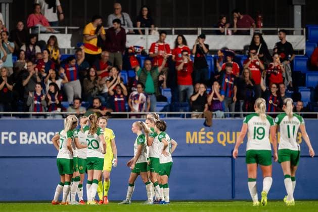 241016 Players of Hammarby look dejected after the 3 0 goal during the Women s Champions League football match between Barcelona and Hammarby on October 16, 2024 in Barcelona Photo Johanna Säll BILDBYRAN kod JL JL0454 fotboll football soccer fotball uefa womens champions league barcelona hammarby dam bbeng depp  Copyright: JOHANNAxSÄLL BB241016BB750