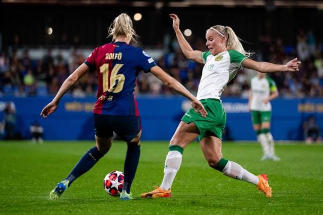 241016 Fridolina Rolfö of Barcelona and Stina Lennartsson of Hammarby during the Women s Champions League football match between Barcelona and Hammarby on October 16, 2024 in Barcelona Photo Johanna Säll BILDBYRAN kod JL JL0454 fotboll football soccer fotball uefa womens champions league barcelona hammarby dam bbeng  Copyright: JOHANNAxSÄLL BB241016BB760