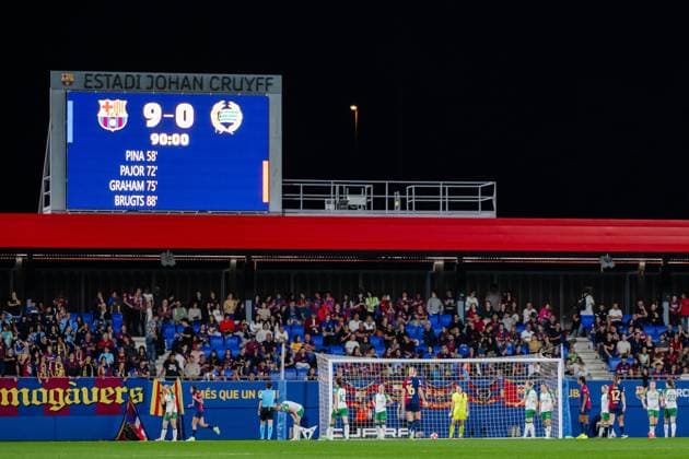 Bilder des Jahres 2024, Sport 10 Oktober Sport Themen der Woche KW42 241016 The final result is shown on a screen during the Women s Champions League football match between Barcelona and Hammarby on October 16, 2024 in Barcelona. Photo: Johanna Säll BILDBYRAN kod JL JL0454 fotboll football soccer fotball uefa womens champions league barcelona hammarby dam bbeng *** 241016 The final result is shown on a screen during the Women s Champions League football match between Barcelona and Hammarby on October 16, 2024 in Barcelona Photo Johanna Säll BILDBYRAN kod JL JL0454 fotboll football soccer fotball uefa womens champions league barcelona hammarby dam bbeng  Copyright: JOHANNAxSÄLL BB241016BB801