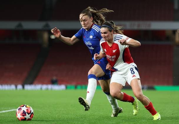 London, England, 16th October 2024. Janni Thomsen of Valerenga and Mariona Caldentey of Arsenal challenge for the ball during the UEFA Womens Champions League match at the Emirates Stadium, London. Picture credit should read: Paul Terry Sportimage EDITORIAL USE ONLY. No use with unauthorised audio, video, data, fixture lists, club league logos or live services. Online in-match use limited to 120 images, no video emulation. No use in betting, games or single club league player publications. SPI-3383-0039