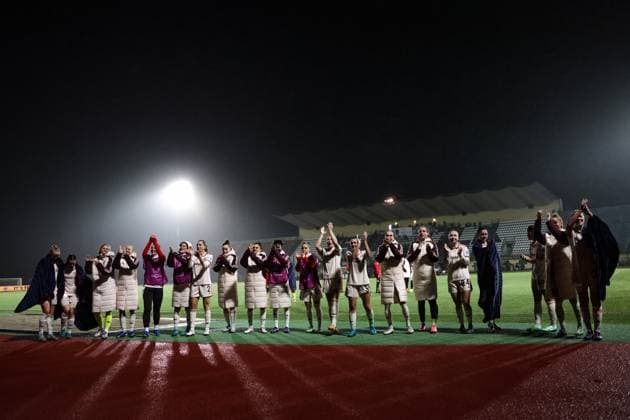 Biella, Italy, 16th October 2024. Bayern Munchen players applaud the travelling fans following the final whistle of the UEFA Womens Champions League match at Stadio Comunale Vittorio Pozzo Lamarmora, Biella. Picture credit should read: Jonathan Moscrop Sportimage EDITORIAL USE ONLY. No use with unauthorised audio, video, data, fixture lists, club league logos or live services. Online in-match use limited to 120 images, no video emulation. No use in betting, games or single club league player publications. SPI-3372-0035