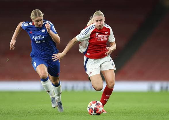 - Arsenal Women v Valerenga Damer, UEFA Womens Champions League, Group C, Emirates Stadium, London, UK - 16 October 2024. Alessia Russo of Arsenal Women. - Arsenal Women v Valerenga Damer, UEFA Womens Champions League, Group C, Emirates Stadium, London, UK - 16 October 2024. London Emirates Stadium UK Copyright: xDanxWeirx CP_Arsenal_Women_Valerenga_Damer_23