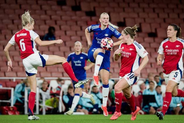 London, England, October 16 2024: Katrina Saevik (21 Valerenga) in action during the UEFA Womens Champions League game between Arsenal and Valerenga at Emirates Stadium in London, England. (Pedro Porru SPP) Copyright: xPedroxPorrux xSPPx spp-en-PePoSp-4F8A0407_DxO