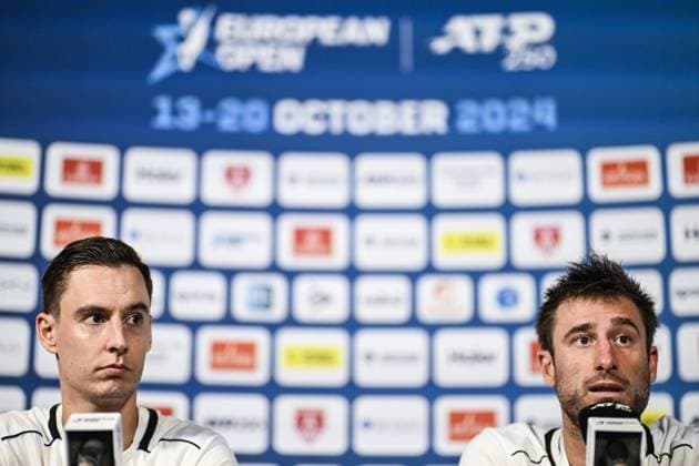 Belgian Joran Vliegen and Belgian Sander Gille pictured at a press conference, PK, Pressekonferenz after a tennis match in the quarter final of the doubles competition at the ATP, Tennis Herren European Open Tennis tournament in Antwerp, Thursday 17 October 2024. TOM GOYVAERTS TomxGoyvaerts  x102779963x