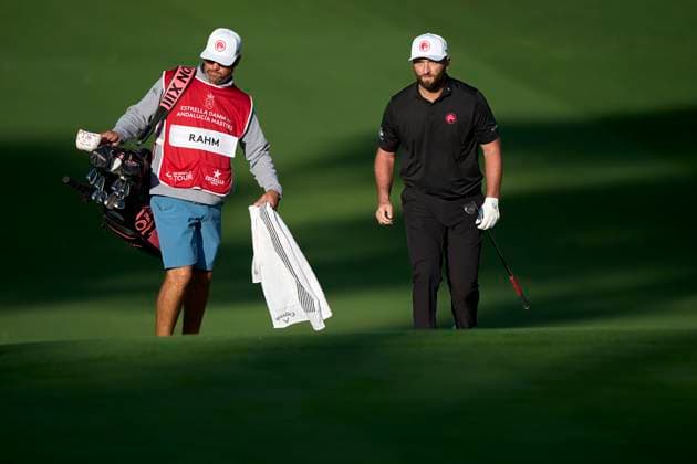 Estrella Damm N.A. Andalucia Masters 2024 Jon Rahm of Spain walks with his caddie on day one of the Estrella Damm N.A. Andalucia Masters 2024 at Real Club de Golf Sotogrande in San Roque, Spain, on October 17, 2024. San Roque, Spain Spain  Copyright: xJosexManuelxAlvarezxReyx originalFilename:alvarezrey-notitle241017_np8G2.jpg
