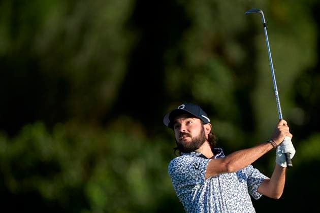 Estrella Damm N.A. Andalucia Masters 2024 Angel Hidalgo of Spain plays his third shot on the 10th hole on day one of the Estrella Damm N.A. Andalucia Masters 2024 at Real Club de Golf Sotogrande in San Roque, Spain, on October 17, 2024. San Roque, Spain Spain  Copyright: xJosexManuelxAlvarezxReyx originalFilename:alvarezrey-notitle241017_npUtT.jpg