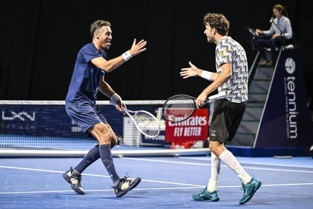 Dutch David Pel and Dutch Robin Haase celebrate after winning a tennis match in the quarter final of the doubles competition at the ATP, Tennis Herren European Open Tennis tournament in Antwerp, Thursday 17 October 2024. TOM GOYVAERTS TomxGoyvaerts  x102798053x