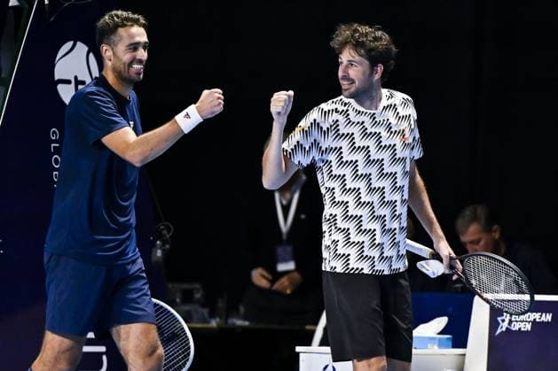 Dutch David Pel and Dutch Robin Haase celebrate after winning a tennis match in the quarter final of the doubles competition at the ATP, Tennis Herren European Open Tennis tournament in Antwerp, Thursday 17 October 2024. TOM GOYVAERTS TomxGoyvaerts  x102798123x
