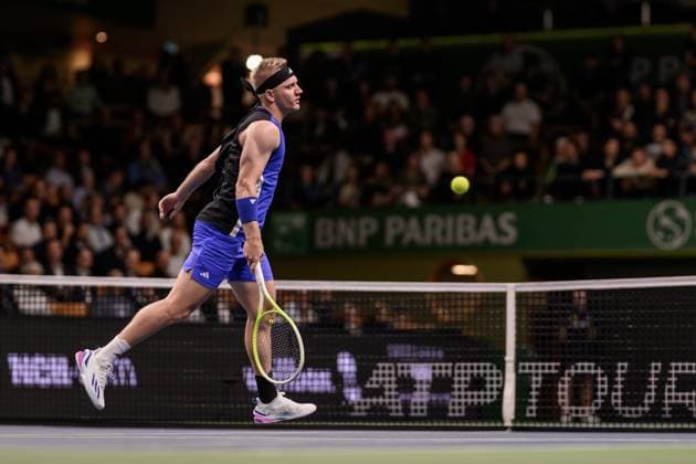 241017 Alejandro Davidovich Fokina of Spain competes in a men s singles tennis match during day 6 of the ATP 250 Nordic Open on October 17, 2024 in Stockholm Photo Jesper Zerman BILDBYRAN kod JZ JZ0581 tennis atp 250 nordic open day 6 bbeng  Copyright: JESPERxZERMAN BB241017JZ020