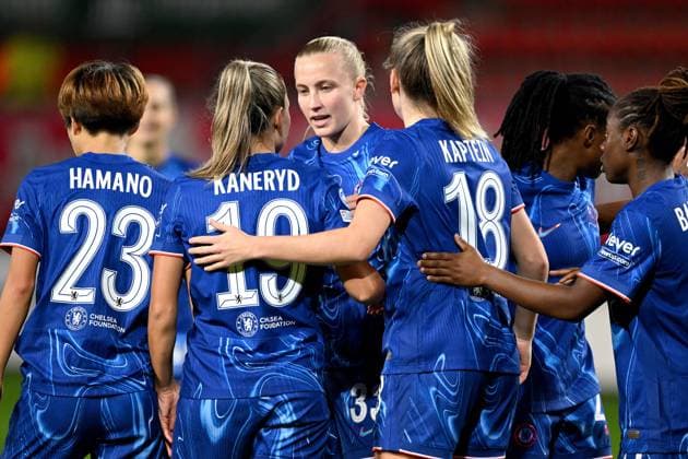 ENSCHEDE - Agnes Beever Jones of Chelsea celebrates the 0-1 during the UEFA Champions League women s match between FC Twente and Chelsea FC at Stadion De Grolsch Veste on Oct. 17, 2024 in Enschede, Netherlands. ANP Hollandse Hoogte UEFA Women s Champions League 2024 25 Group Stage MD1 2024 25 xVIxANPxSportx xGerritxvanxKeulenxIVx 511096022 originalFilename: 511096022.jpg