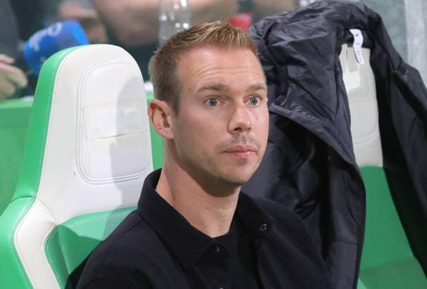 VfL vs Olympique Lyon, CL Women Wolfsburg, 17 10 2024, FOOTBALL VfL Wolfsburg vs Olympique Lyon, Group Round Champions League Women, Season 2024 25 Head Coach Tommy Stroot VfL Wolfsburg Wolfsburg