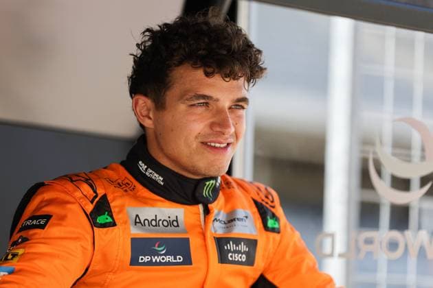 NORRIS Lando (gbr), McLaren F1 Team MCL38, portrait during the Formula 1 Pirelli United States Grand Prix 2024, 19th round of the 2024 Formula One World Championship, WM, Weltmeisterschaft from October 18 to 20, 2024 on the Circuit of the Americas, in Austin, United States of America - F1 - US GRAND PRIX 2024 DPPI Panoramic  241017_R19_USA_DP_AV3_8957