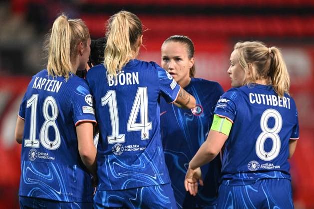 ENSCHEDE - Guro Reiten of Chelsea celebrates the 0-3 during the UEFA Champions League women s match between FC Twente and Chelsea FC at Stadion De Grolsch Veste on Oct. 17, 2024 in Enschede, Netherlands. ANP Hollandse Hoogte UEFA Women s Champions League 2024 25 Group Stage MD1 2024 25 xVIxANPxSportx xGerritxvanxKeulenxIVx 511102327 originalFilename: 511102327.jpg