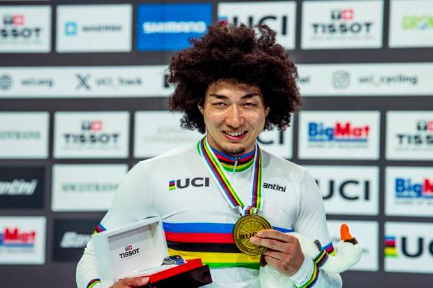 241017 Kento Yamasaki of Japan celebrates after Mens Keirin during day 2 of the 2024 UCI Tissot Track Cycling World Championships on October 17, 2024 in Ballerup Photo Christian Örnberg BILDBYRAN COP 166 CO0480 cykling cycling sykling landslaget national team 2 bbeng grappa33 jubel  Copyright: CHRISTIANxÖRNBERG BB241017CO115