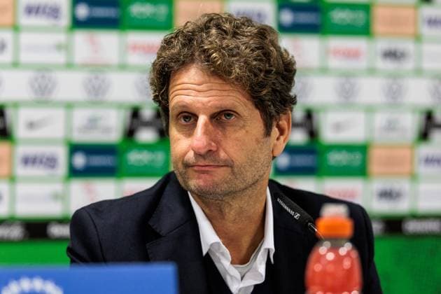 UEFA Womens Champions League VfL Wolfsburg Olympique Lyonnais 17 10 2024 Joe Montemurro Coach Olympique Lyonnais during the press conference UEFA Womens Champions League VfL Wolfsburg Olympique Lyonnais, Wolfsburg, AOK Stadion on 17 10 2024 Copyright: xBEAUTIFULxSPORTS Wunderlx