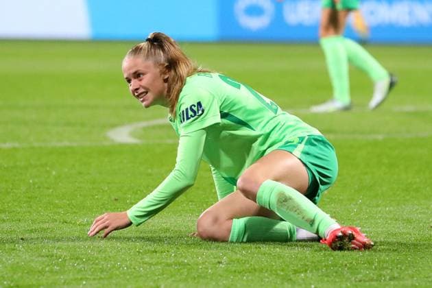 VfL vs Olympique Lyon, CL Women Wolfsburg, 17 10 2024, FOOTBALL VfL Wolfsburg vs Olympique Lyon, group round Champions League Women, season 2024 25 Vievien Endemann VfL Wolfsburg Wolfsburg