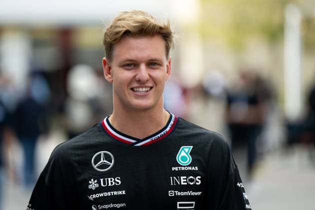 Mick Schumacher Mercedes AMG Petronas Formula One Team, test and reserve driver laughs, USA, Formula 1 World Championship, United States Grand Prix, Circuit of the Americas Austin, Media Day, 17 10 2024 USA, Formula 1 World Championship, United States Grand Prix, Circuit of the Americas Austin, Media Day, 17 10 2024 Austin Copyright: xEibner-Pressefoto Memmlerx EP_MMR