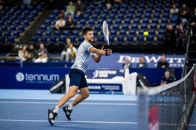 Dutch Sander Arends pictured in action during a tennis match in the semi finals of the doubles competition at the ATP, Tennis Herren European Open Tennis tournament in Antwerp, Friday 18 October 2024. JASPERxJACOBS  x102859709x