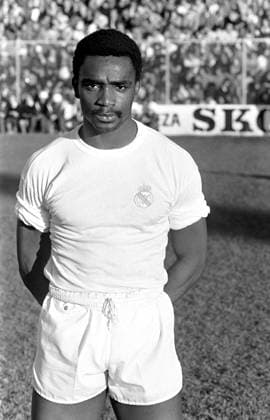 791215 Football, La Liga, Spain, 1979 80, Malaga Real Madrid Real Madrids Laurie Cunningham  Copyright: BILDBYRAN BB791215BB013