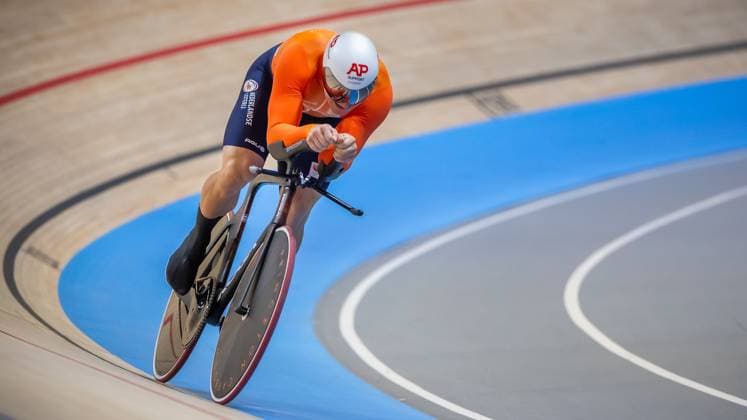 BALLERUP - Jeffrey Hoogland during qualifying for the 1 km time trial on the third day of the World Track cycling, Rad, Radsport, Bahnrad, Bahn Championships at the Ballerup Super Arena. ANP IRIS VAN DEN BROEK xVIxANPxSportx xxANPxIVx 511147950 originalFilename: 511147950.jpg