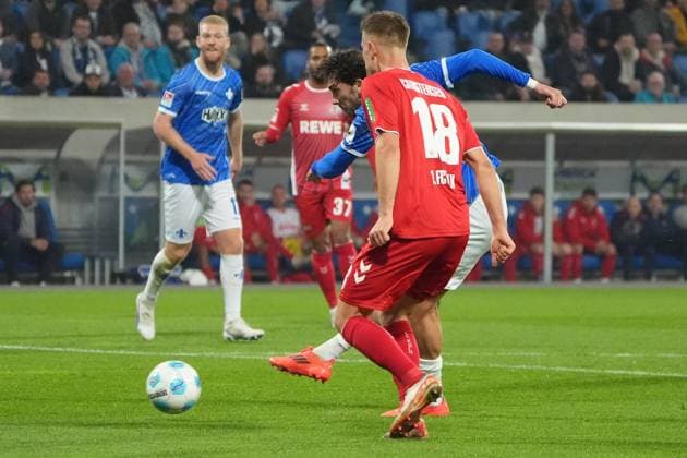 Frasier Hornby SV Darmstadt 98, 09 pulls away and scores the goal for 1 0 18 10 2024 2 Bundesliga, season 24 25 SV Darmstadt 98 vs 1 FC Köln, Stadion am Boellenfalltor, emonline, emspor,