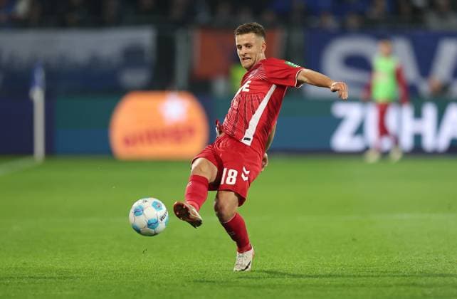 18 10 2024, xdcx, Soccer 2 Bundesliga, SV Darmstadt 98 1 FC Köln, emonline, emspor, despor, v l , Rasmus Carstensen 1 FC Köln DFL DFB REGULATIONS PROHIBIT ANY USE OF PHOTOGRAPHS AS IMAGE SEQUENCES AND OR QUASI VIDEO Copyright: HMBxMedia Claus