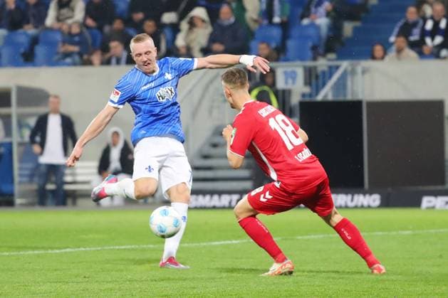 18 10 2024, xtvx, Fußball 2 Bundesliga, SV Darmstadt 98 1 FC Köln emspor, v l Goal scored, Tor zum 3 1 Isac Lidberg SV Darmstadt 98 DFL DFB REGULATIONS PROHIBIT ANY USE OF PHOTOGRAPHS as IMAGE SEQUENCES and or QUASI VIDEO Darmstadt