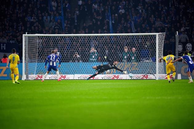 Michael Cuisance Hertha BSC, 27 , 11m, Goal, 1 1, GER, Hertha BSC vs Eintracht Braunschweig, Soccer Men, 2 Bundesliga, Season 2024 2025, 09 Matchday, 18 10 2024 DFL REGULATIONS PROHIBIT ANY USE OF PHOTOGRAPHS AS IMAGE SEQUENCES AND OR QUASI VIDEO GER, Hertha BSC vs Eintracht Braunschweig, Soccer Men, 2 Bundesliga, Season 2024 2025, 09 Matchday, 18 10 2024 Berlin Copyright: xEibner-Pressefotox xClaudiusxRauchx EP_CRH