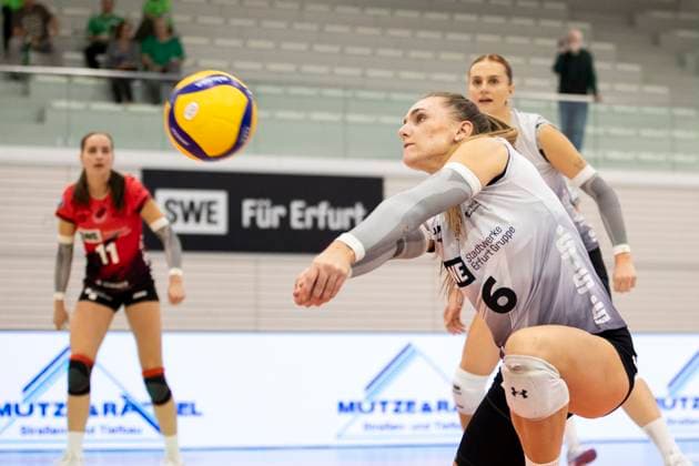 1 Volleyball Bundesliga Women Schwarz Weiss Erfurt vs USC Münster Erfurt 18 10 2024 Kira Thomsen 6 Schwarz Weiss Erfurt 1 Volleyball Bundesliga Women Schwarz Weiss Erfurt vs USC Münster Riethsporthalle Erfurt 18 10 2024 Copyright: xBEAUTIFULxSPORTS Duehringx
