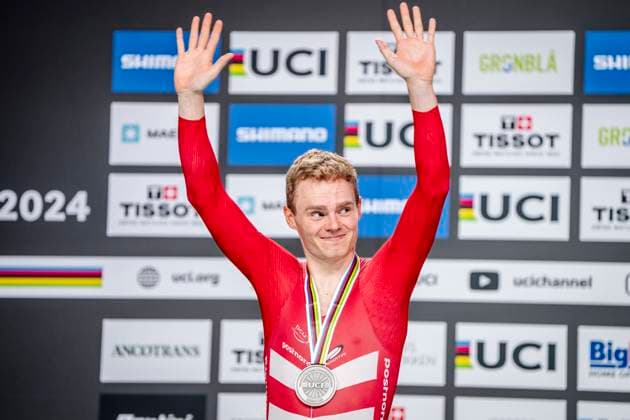 Niklas Larsen, Denmark winning the silver medal at the men s points race at the World Championship in track cycling in Ballerup Super Arena in Denmark on Friday, October 18, 2024 , Denmark  Copyright: RitzauxScanpix MadsxClausxRasmussenx spdk20241018-205307-L