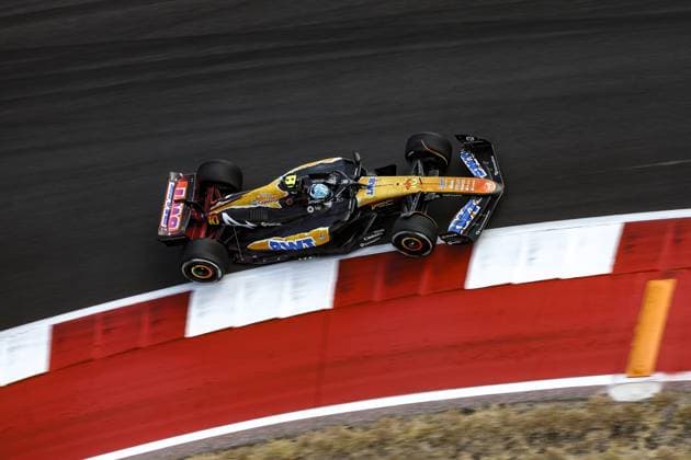 10 GASLY Pierre (fra), Alpine F1 Team A524, action during the Formula 1 Pirelli United States Grand Prix 2024, 19th round of the 2024 Formula One World Championship, WM, Weltmeisterschaft from October 18 to 20, 2024 on the Circuit of the Americas, in Austin, United States of America - F1 - US GRAND PRIX 2024 DPPI Panoramic  241018_R19_USA_DP_XB3_3993