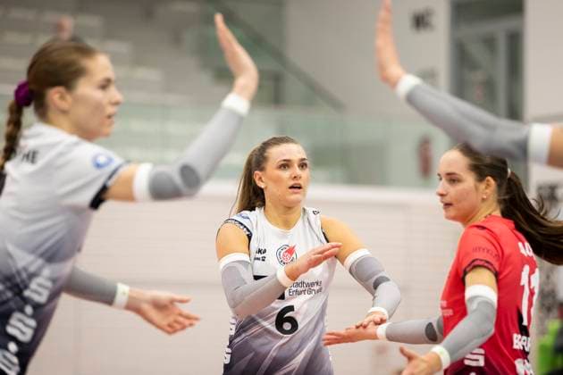 1 Volleyball Bundesliga Women Schwarz Weiss Erfurt vs USC Münster Erfurt 18 10 2024 Kira Thomsen 6 Schwarz Weiss Erfurt 1 Volleyball Bundesliga Women Schwarz Weiss Erfurt vs USC Münster Riethsporthalle Erfurt 18 10 2024 Copyright: xBEAUTIFULxSPORTS Duehringx