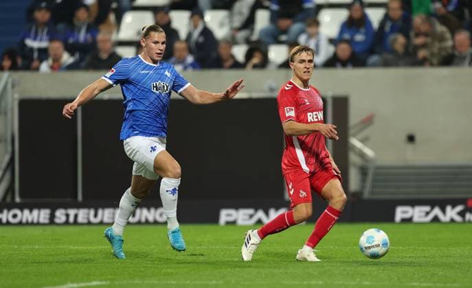 18 10 2024, xdcx, Soccer 2 Bundesliga, SV Darmstadt 98 1 FC Köln, emonline, emspor, despor, v l , Fynn Lakenmacher SV Darmstadt 98 , Timo Hübers 1 FC Köln DFL DFB REGULATIONS PROHIBIT ANY USE OF PHOTOGRAPHS AS IMAGE SEQUENCES AND OR QUASI VIDEO Copyright: HMBxMedia Claus