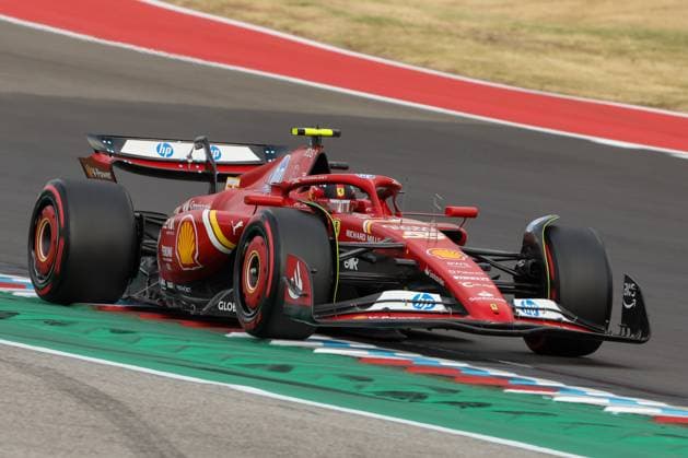AUSTIN, TX - OCTOBER 18: Scuderia Ferrari driver Carlos Sainz (55) of Spain speeds away from turn 19 during the Sprint qualifying session of the Formula 1 Pirelli United States Grand Prix on October 18, 2024, at Circuit of The Americas in Austin, Texas.(Photo by David Buono Icon Sportswire) AUTO: OCT 18 F1 Pirelli United States Grand Prix EDITORIAL USE ONLY Icon2410180641
