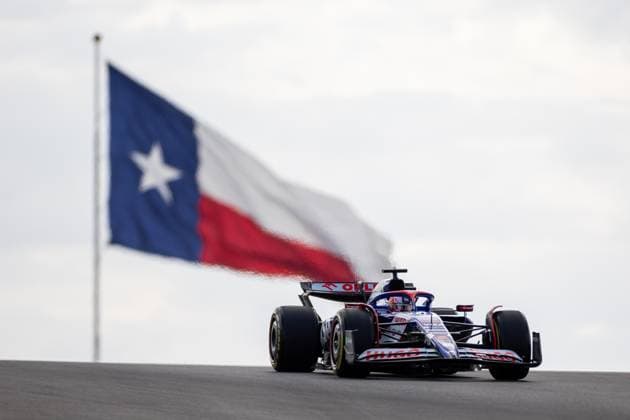 AUSTIN, TX - OCTOBER 18: Liam Lawson (30) of New Zealand and team Visa Cash App RB F1 Team drives during Sprint Qualifying at the Formula 1 Pirelli United States Grand Prix on October 18, 2024 at the Circuit of The Americas in Austin, TX. (Photo by Bob Kupbens Icon Sportswire) AUTO: OCT 18 F1 Pirelli United States Grand Prix EDITORIAL USE ONLY Icon2410182841