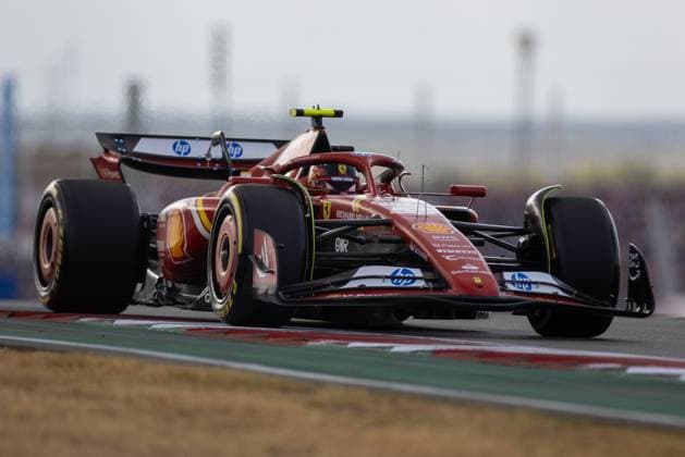 AUSTIN, TX - OCTOBER 18: Carlos Sainz (55) of Spain and team Scuderia Ferrari drives during Sprint Qualifying at the Formula 1 Pirelli United States Grand Prix on October 18, 2024 at the Circuit of The Americas in Austin, TX. (Photo by Bob Kupbens Icon Sportswire) AUTO: OCT 18 F1 Pirelli United States Grand Prix EDITORIAL USE ONLY Icon2410183521