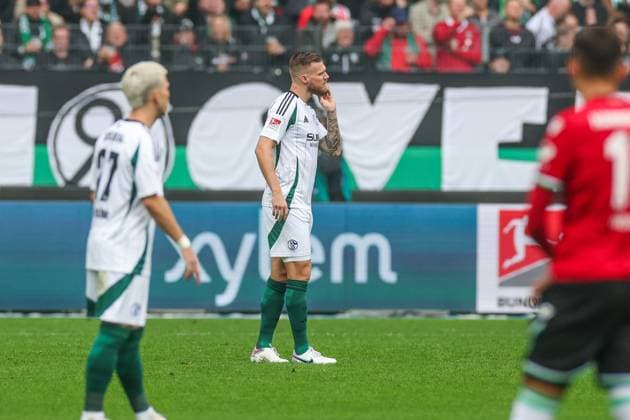 19 10 2024, Football, Season 2024 2025, 2 Bundesliga, Matchday 9, Hannover 96 FC Schalke 04, Tomas Kalas FC Schalke 04 Hannover Heinz von Heiden Arena Niedersachsen Germany xRHR PHOTO TRx Copyright: TimxRehbein RHR-FOTOx RHR-FOTO TR