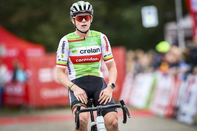 Belgian Marion Norbert Riberolle celebrates as she crosses the finish line at the women s elite race of the Exact Cross Essen, stage 2 (out of 6) in the Exact Cross cyclocross competition, Saturday 19 October 2024, in Essen. KRISTOFxVANxACCOM  x102964546x