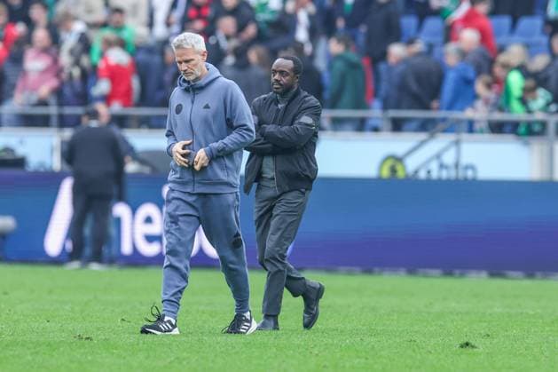 19 10 2024, Football, Season 2024 2025, 2 Bundesliga, 9 Matchday, Hannover 96 FC Schalke 04, Squad planner Ben Manga FC Schalke 04 Hannover Heinz von Heiden Arena Lower Saxony Germany xRHR PHOTO TRx Copyright: TimxRehbein RHR-FOTOx RHR-FOTO TR