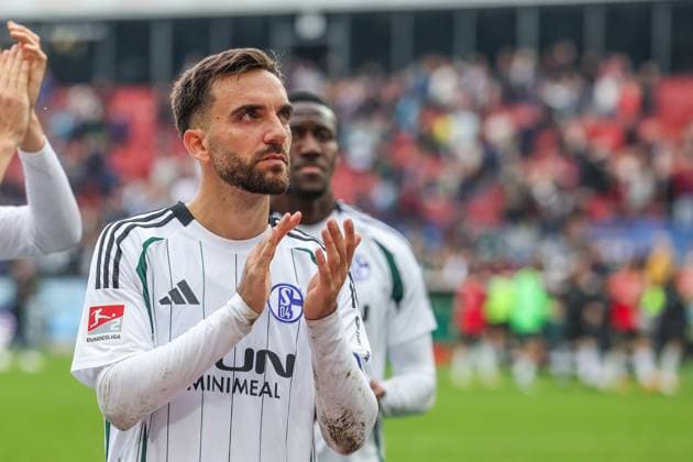 19 10 2024, Football, Season 2024 2025, 2 Bundesliga, Matchday 9, Hannover 96 FC Schalke 04, Kenan Karaman FC Schalke 04 Hannover Heinz von Heiden Arena Niedersachsen Germany xRHR PHOTO TRx Copyright: TimxRehbein RHR-FOTOx RHR-FOTO TR