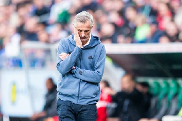 19 10 2024 Football, 2024 2025, 2 Bundesliga, 9 Matchday, Hannover 96 FC Schalke 04 Kees van Wonderen Coach Schalke DFL REGULATIONS PROHIBIT ANY USE OF PHOTOGRAPHS AS IMAGE SEQUENCES AND OR QUASI VIDEO
