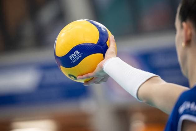 Feature Volleyball in players hands GER, Allianz MTV Stuttgart vs SSC Palmberg Schwerin Volleyball Bundesliga, VBL, 2024 2025 season, 19 10 2024 GER, Allianz MTV Stuttgart vs SSC Palmberg Schwerin Volleyball Bundesliga, VBL, 2024 2025 season, 19 10 2024 Stuttgart Copyright: xSandyxDinkelackerx EP_SDR