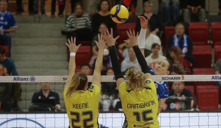 Stuttgart , Volleyball Bundesliga Women, Allianz MTV Stuttgart vs SSC Palmberg Schwerin , right Maria Segura Palleres Stgt