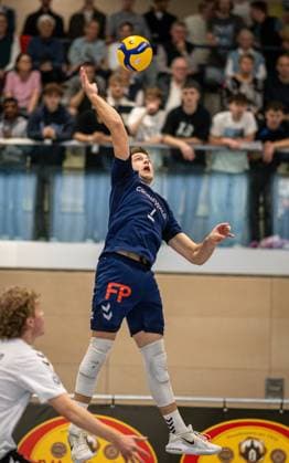 Volleyball, Season 2024 2025, 2 Bundesliga Nord, 19 10 2024, 4 Matchday, Men, TuB Bocholt blue vs Kieler TV red Luis Kubo TuB Bocholt , Bocholt Sporthalle West Nordrhein Westfalen Germany 241019_vb_tub-bocholt_kieler-tv_33911