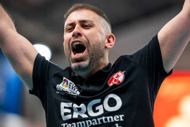 19 10 2024, Volleyball, Women, Volleyball Bundesliga, Season 2024 2025, SC Potsdam VfB Suhl LOTTO Thüringen In the picture from l Coach Riccardo Boieri SC Potsdam Potsdam MBS Arena Potsdam Brandenburg Germany