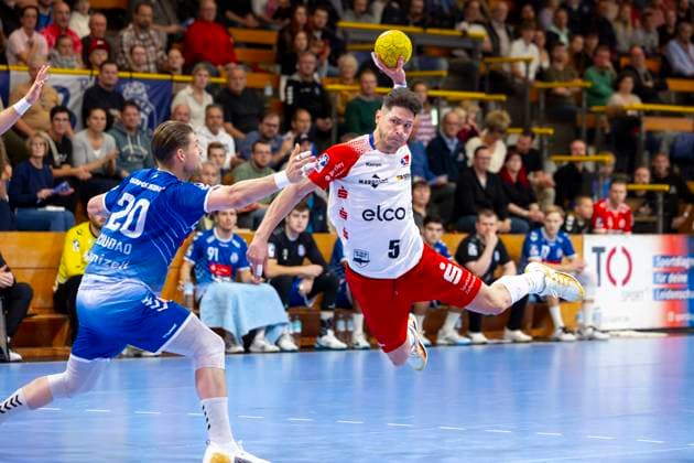 Czaba Leimeter Nr 5, HBW Balingen Weilstetten vs Leon Ciudad Benitez Nr 20, VfL Luebeck Schwartau VfL Luebeck Schwartau vs HBW Balingen Weilstetten, Handball, 2 Bundesliga, 19 10 24 Luebeck Schleswig Holstein Germany Copyright: xAgentur54Gradx xFelixxKoenigx