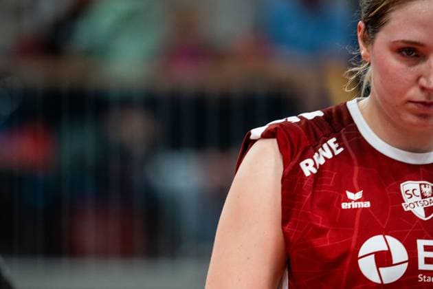 19 10 2024, Volleyball, Women, Volleyball Bundesliga, Season 2024 2025, SC Potsdam VfB Suhl LOTTO Thüringen In the picture from l Eleanor Holthaus SC Potsdam Potsdam MBS Arena Potsdam Brandenburg Germany
