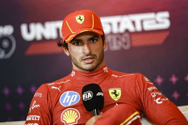 SAINZ Carlos (spa), Scuderia Ferrari SF-24, portrait, press conference, PK, Pressekonferenz during the Formula 1 Pirelli United States Grand Prix 2024, 19th round of the 2024 Formula One World Championship, WM, Weltmeisterschaft from October 18 to 20, 2024 on the Circuit of the Americas, in Austin, United States of America - F1 - US GRAND PRIX 2024 DPPI Panoramic 241019_R19_USA_DP_EA028790
