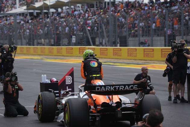 FORMULA 1 PIRELLI UNITED STATES GRAND PRIX 2024 19 10 2024, Circuit of The Americas, Austin, FORMULA 1 PIRELLI UNITED STATES GRAND PRIX 2024 ,in the picture Lando Norris GBR , McLaren F1 Team, the third placed in the sprint race nordphotoxGmbHx xBratic nph00250